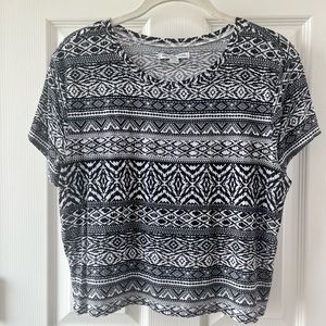 AE Aztec Print Crop Shirt - Size L